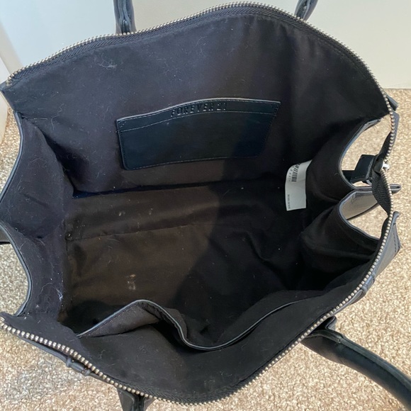 Forever 21 black tote bag - Picture 6 of 7